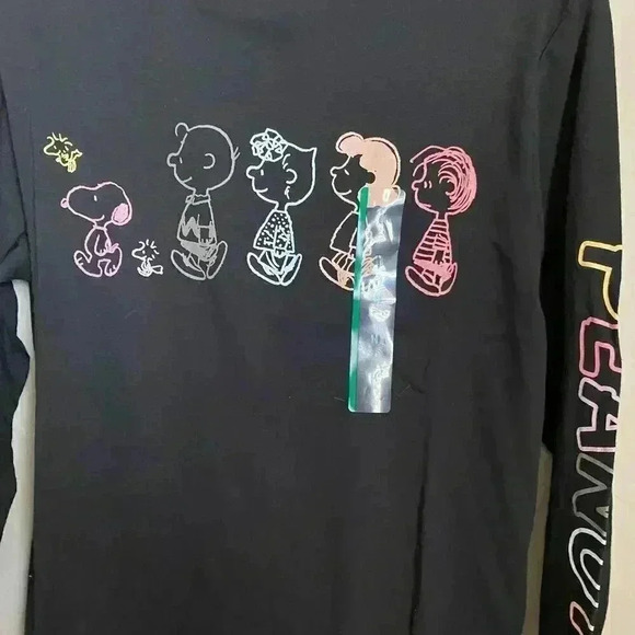 Peanuts Long Sleeve Graphic‎ T-Shirt Juniors Medium - Picture 2 of 5